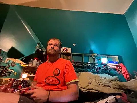 charactrzero on StripChat