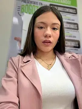 CHARLOTTE__05 on StripChat