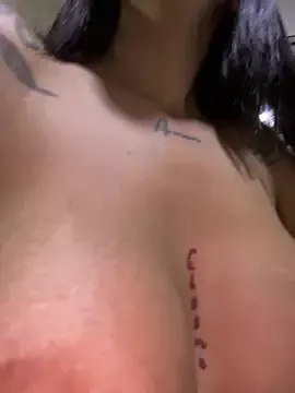 Offline charlotte_stevenss_ on StripChat