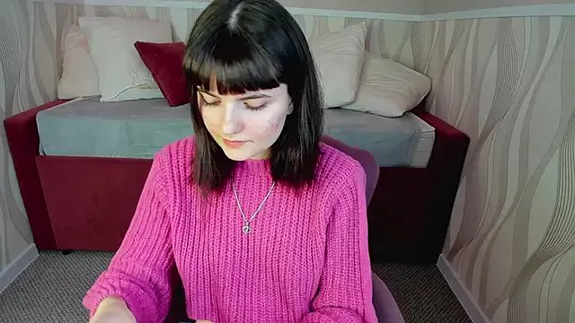 CharlotteMitchell on StripChat