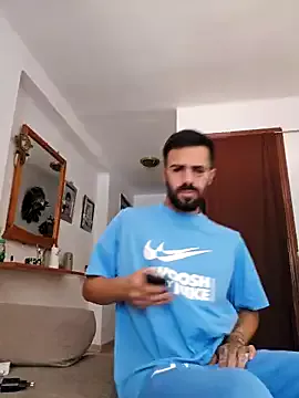 Offline charlye_inkkkk on StripChat