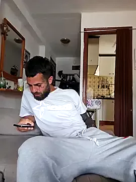 Offline charlye_inkkkk on StripChat