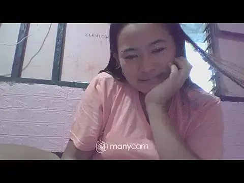 charmer28 on StripChat