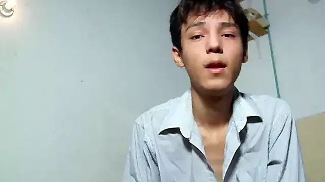 ChavoOT on StripChat