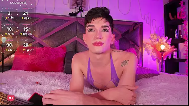 Offline Cherry_zayden_ on StripChat