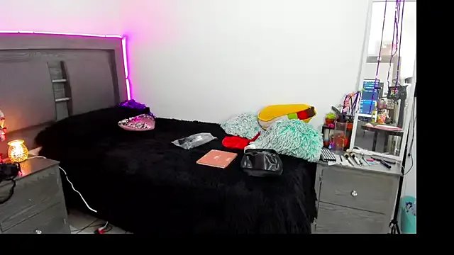 Cherrynoa on StripChat