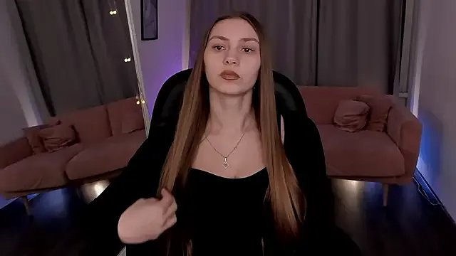 Cheryl_Backer on StripChat