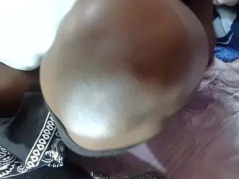chewy-pudding on StripChat