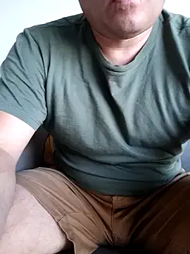 Offline chicoguapo8 on StripChat