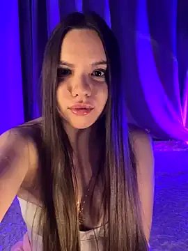 Chloe_loo on StripChat
