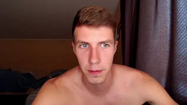 Chris_Brien on StripChat