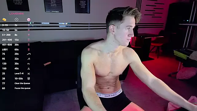 Offline ChristianLevine_ on StripChat