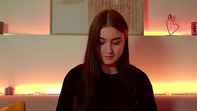 ChristinaMilton on StripChat