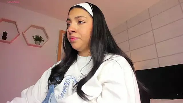 Christine_harper on StripChat