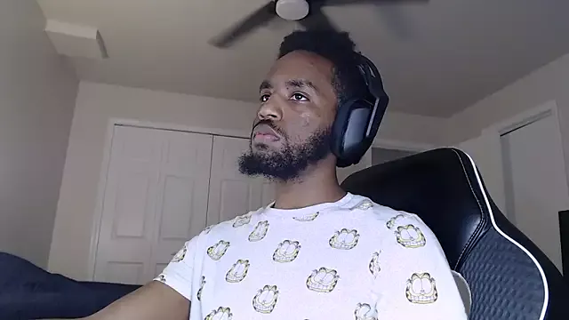 Offline ChrisVacher on StripChat