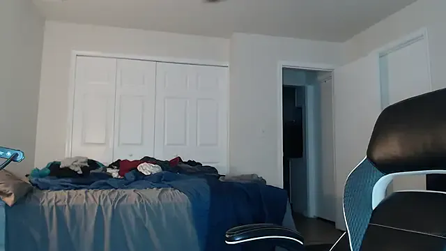 Offline ChrisVacher on StripChat