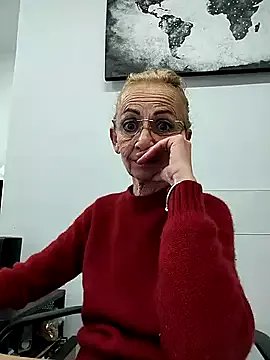 clarabell4 — Freechat on StripChat