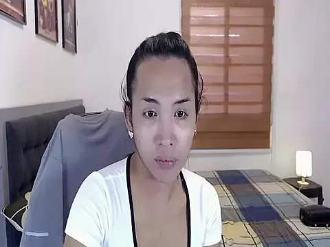 ClassyEllice on StripChat