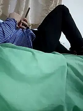 ClonicKaaba on StripChat