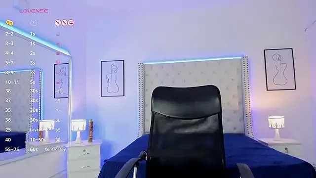 Coco_Balenciaga_ on StripChat