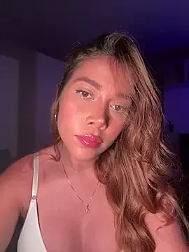 Freechat Condes_carmen on StripChat