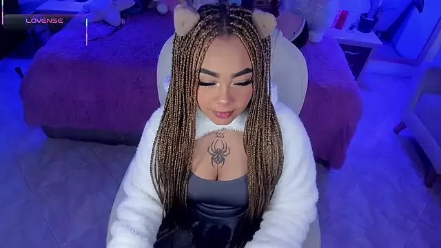 conny__curly on StripChat