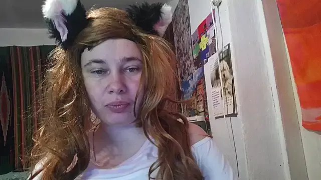 Cora_Maro on StripChat