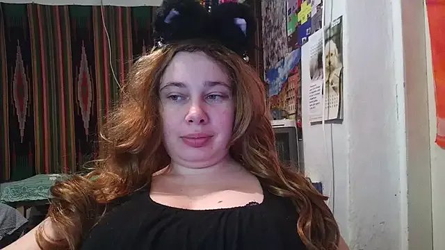 Cora_Maro on StripChat