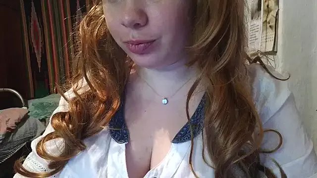 Cora_Maro on StripChat