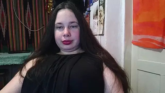 Cora_Maro on StripChat