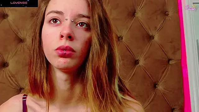 CoraVex on StripChat