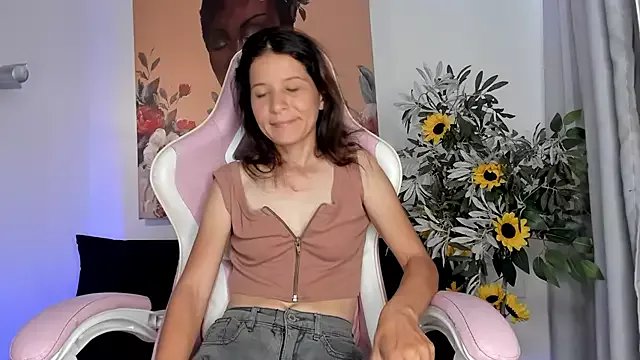 cowmarce on StripChat