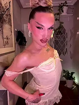 Crystal_________ on StripChat