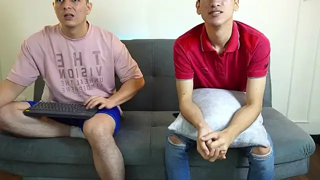 Cum_hunters on StripChat