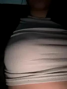 Cumonmme — massage naked boobs