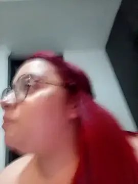 CURVY-HORNY — show pussy +fingers