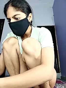 Curvy_Kavya — Lip kiss