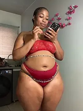 CurvyDesire1 on StripChat