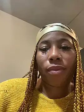 CurvyDesire1 on StripChat