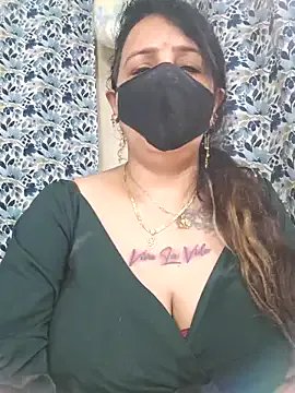 cute-tanvi — Oil on boobs