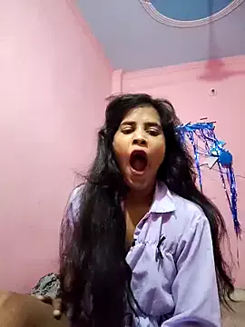 Offline cute_radhikaa on StripChat