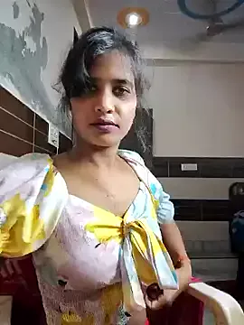 Offline cute_radhikaa on StripChat
