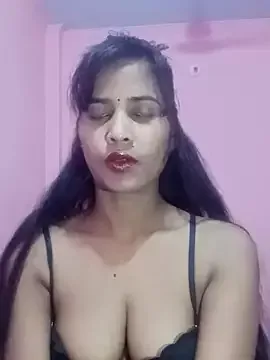 Offline cute_radhikaa on StripChat
