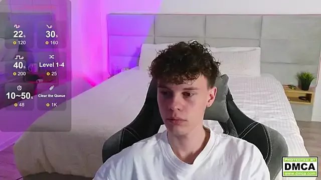 cute_thomas on StripChat