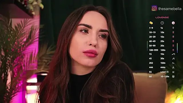 CuteAnna- on StripChat