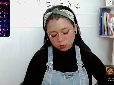 cutee_420 on StripChat