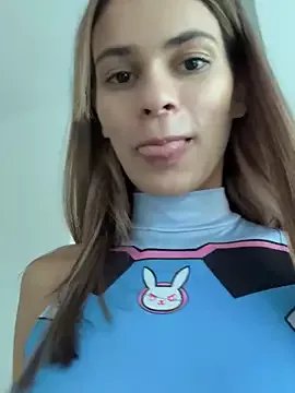 cuteluci_ on StripChat