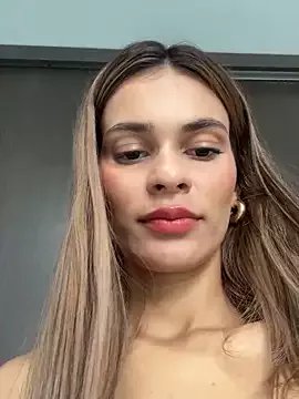 cuteluci_ on StripChat