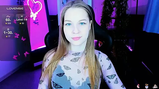 CuteMousee on StripChat