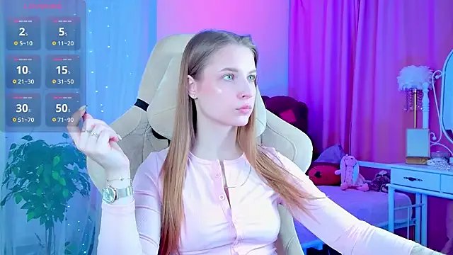 CuteMousee on StripChat